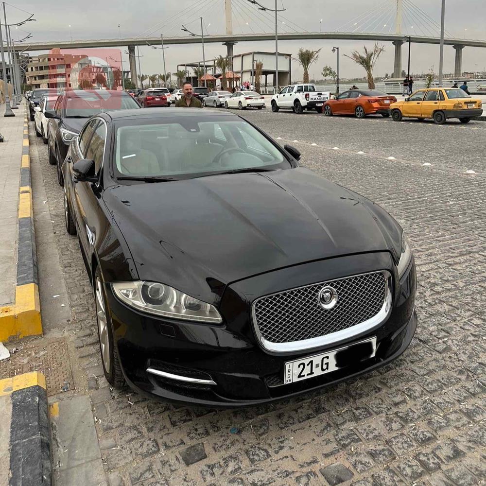 جاگوار XJ